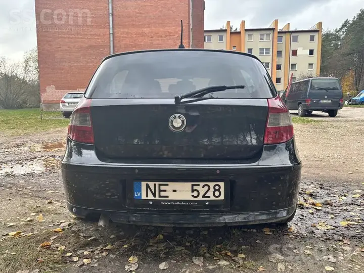 BMW 120 2006 photo 4