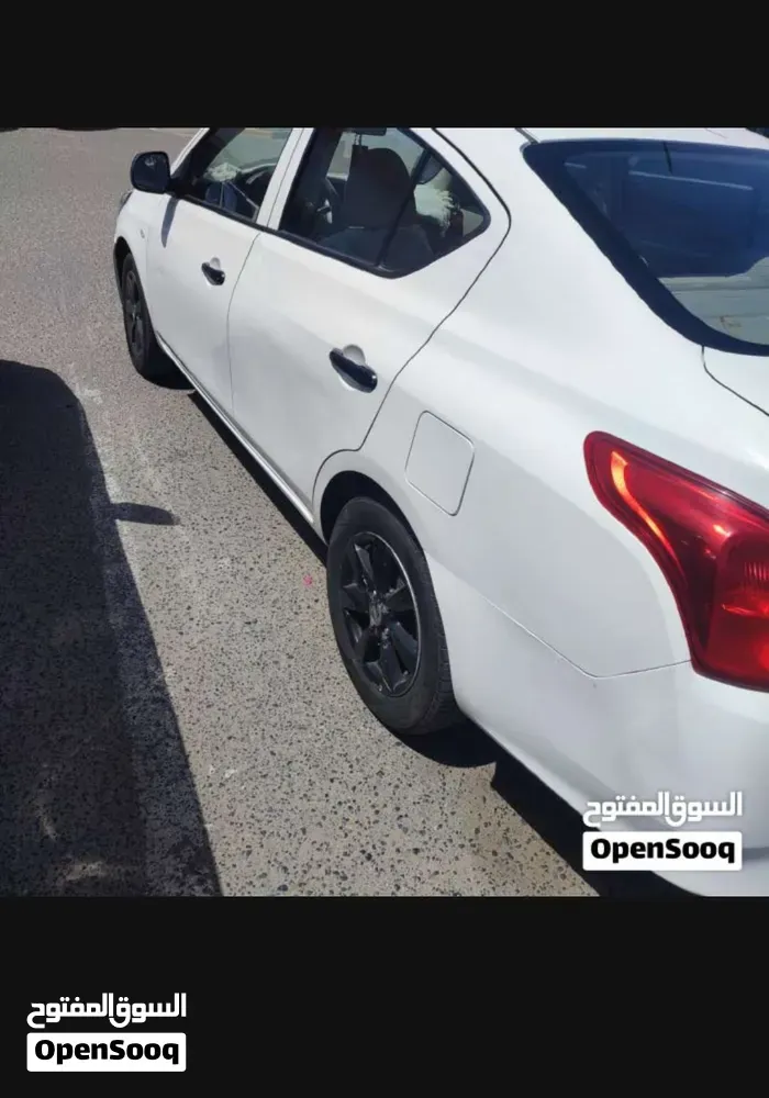 Nissan Sunny 2016 photo 3
