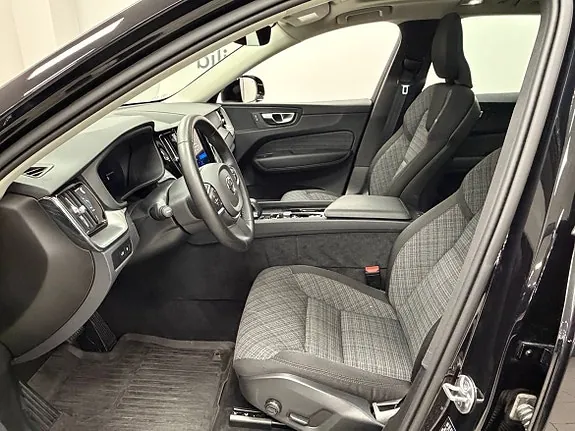Volvo Xc60 2025 photo 5