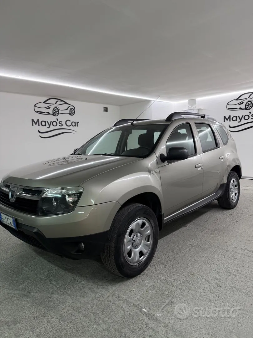 Dacia Duster 2012 photo 2
