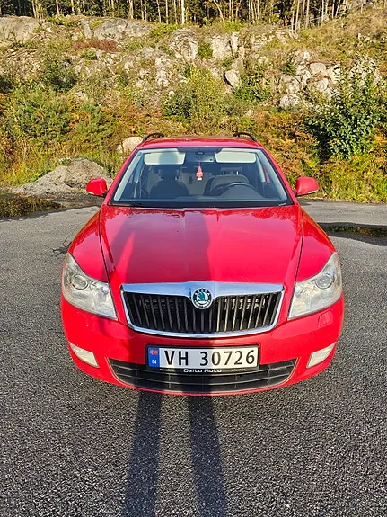 Skoda Octavia 2011 photo 4