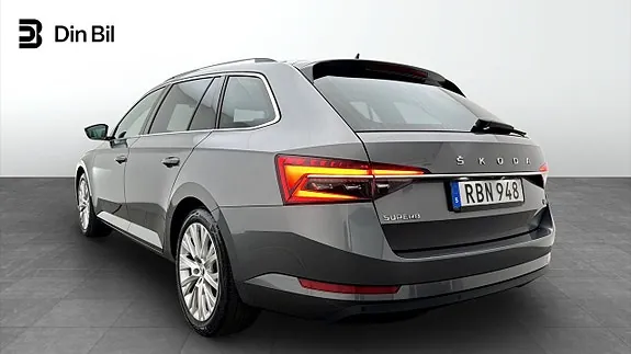 Skoda Superb 2024 photo 3