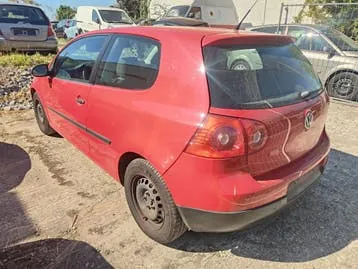 Volkswagen Golf 2006 photo 2
