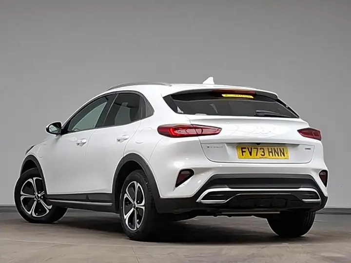 Kia Xceed 2023 photo 2