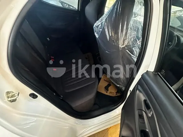 Toyota Yaris 2026 photo 5