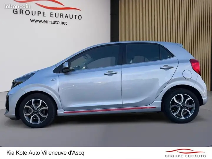 Kia Picanto 2022 photo 2