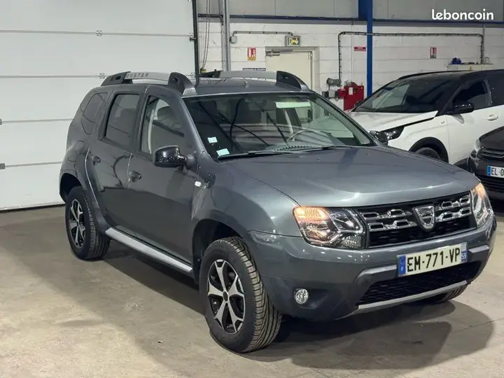 Dacia Duster 2017 photo 3