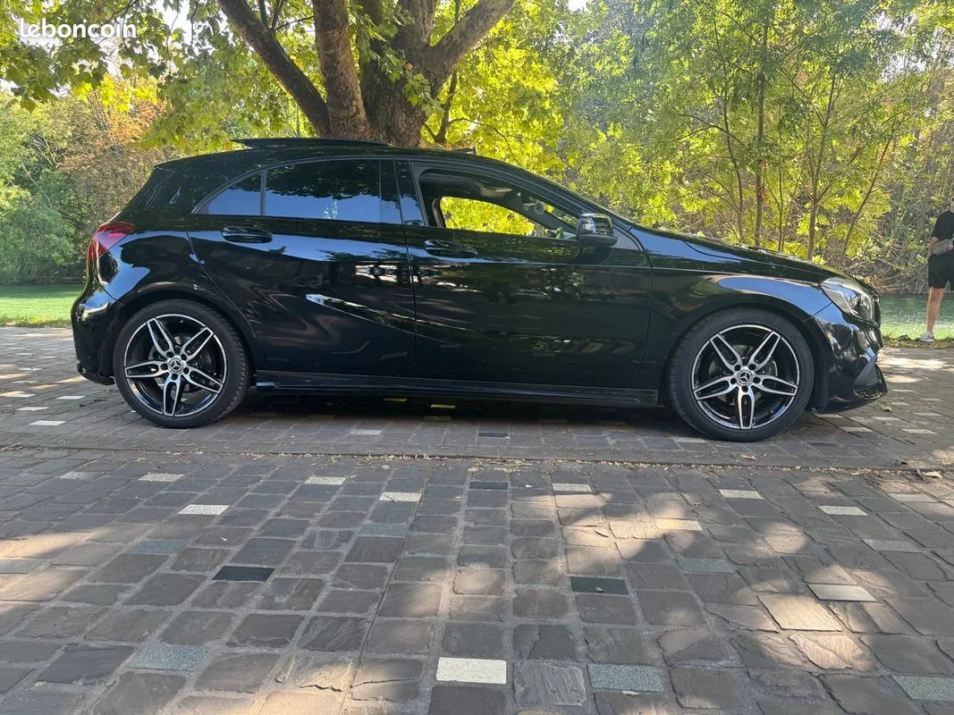 Mercedes-Benz A-Class 2017 photo 4