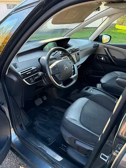 Citroen C4 Picasso 2013 photo 5