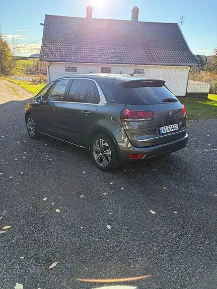Citroen C4 Picasso 2013 photo 3