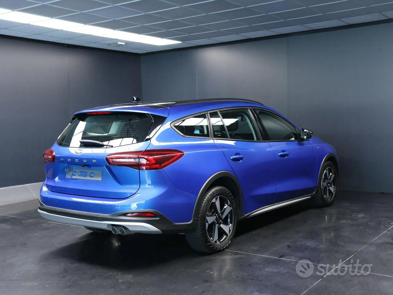 Ford Focus 2023 photo 3