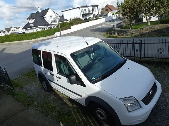 Ford Transit Connect 2011 photo 4