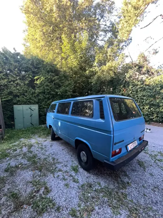 Volkswagen T3 1985 photo 3