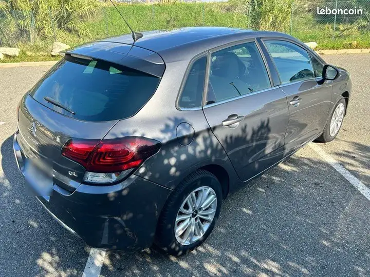 Citroen C4 2016 photo 2