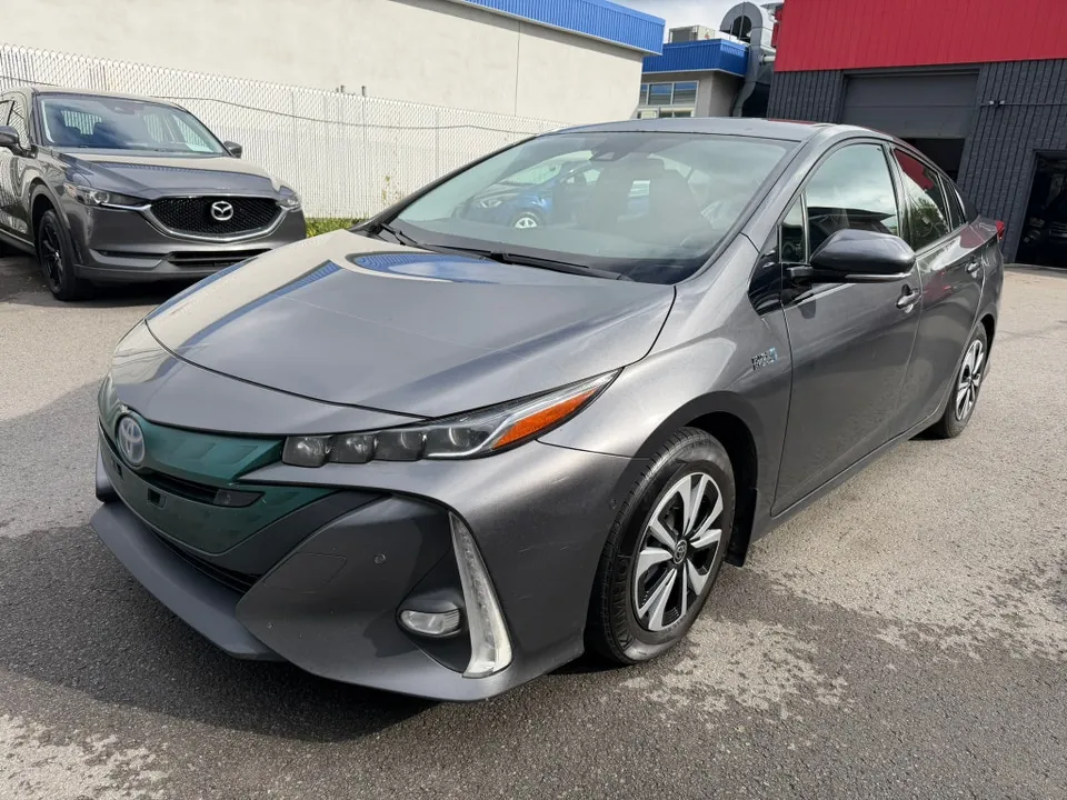 Toyota Prius Prime 2017 photo 5