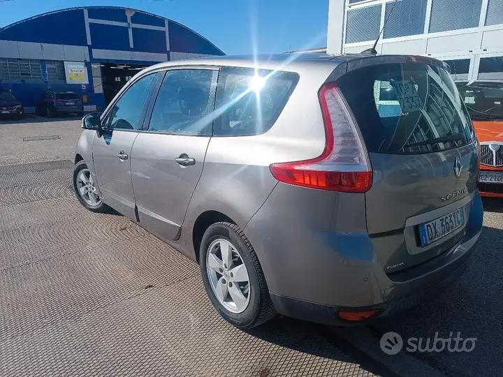 Renault Scenic 2009 photo 5