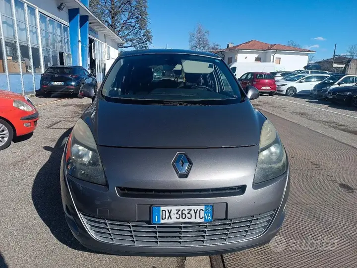Renault Scenic 2009 photo 4