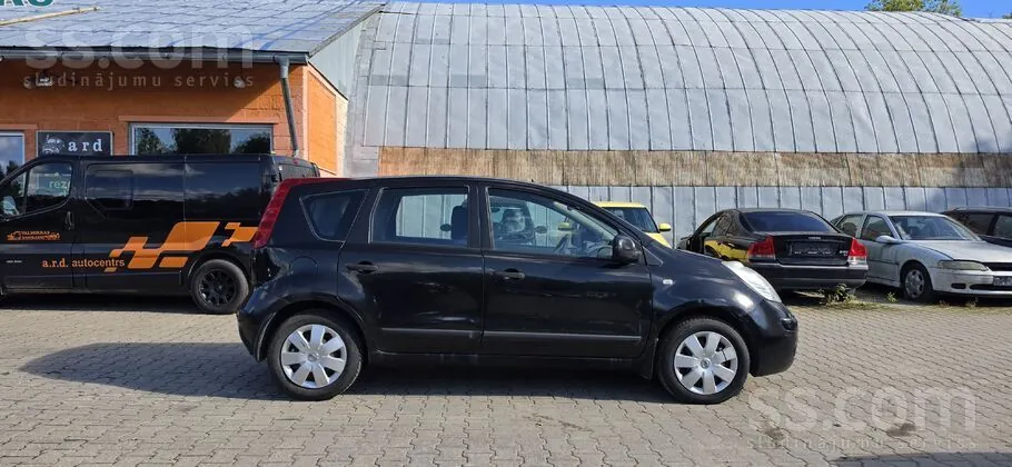 Nissan Note 2007 photo 2