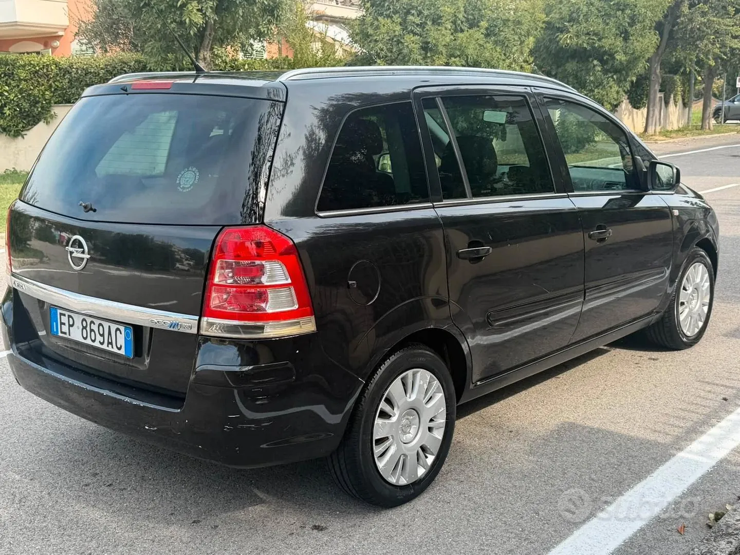 Opel Zafira 2012 photo 4