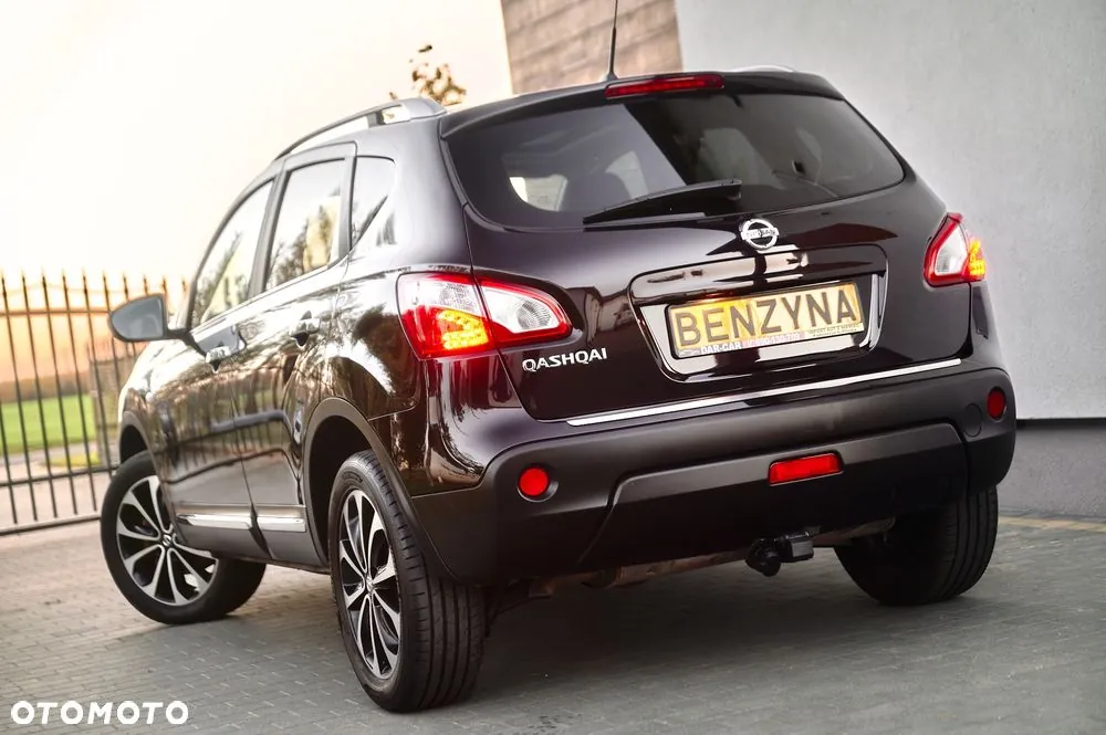 Nissan Qashqai 2011 photo 2