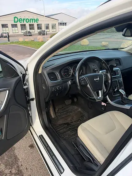 Volvo V60 2013 photo 4
