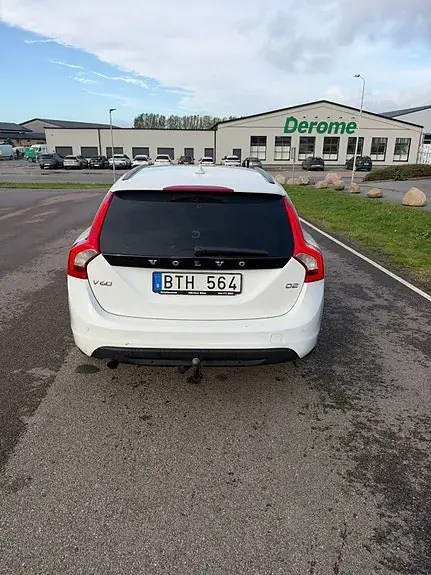 Volvo V60 2013 photo 3