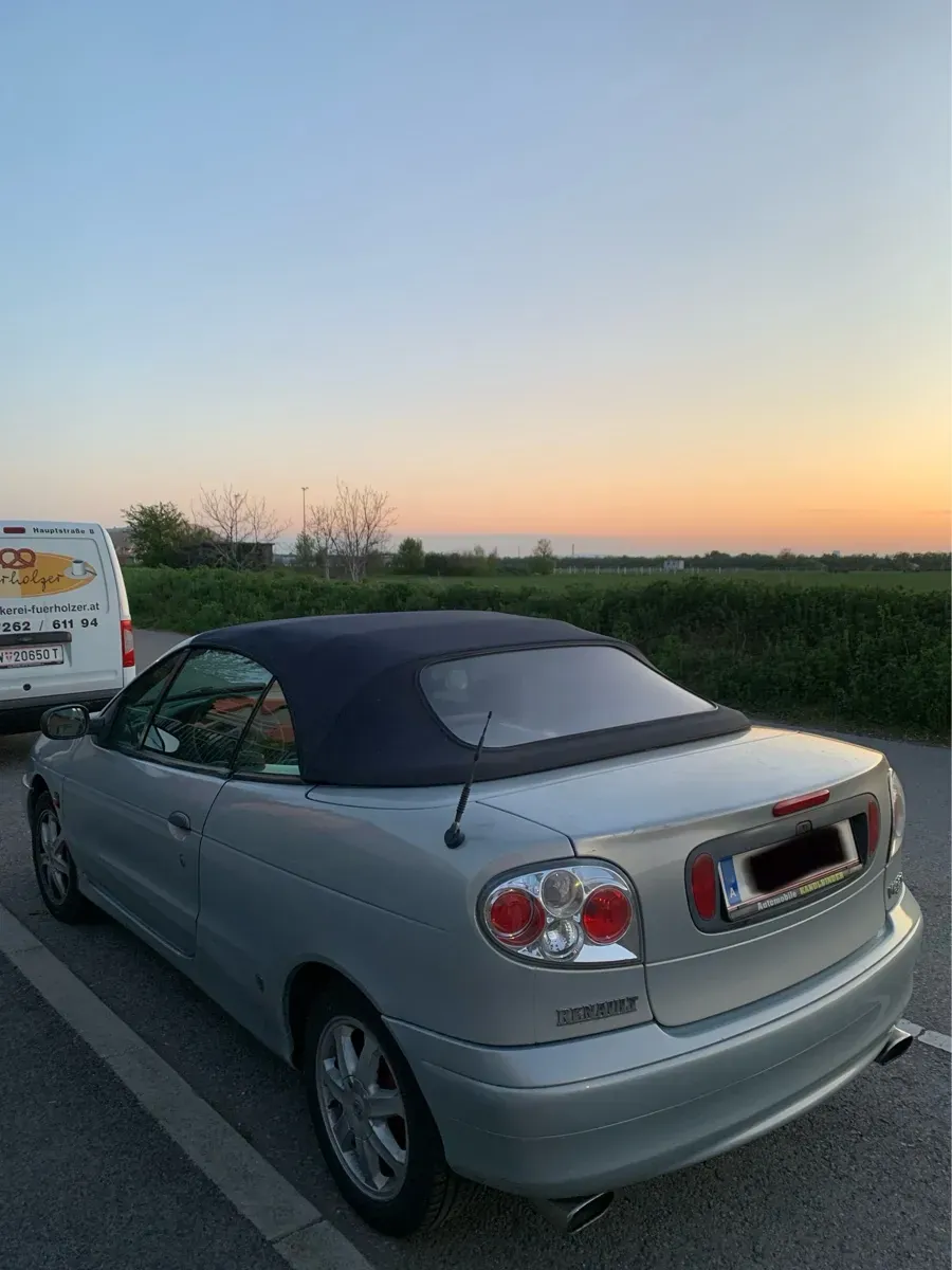 Renault Mégane 1998 photo 3