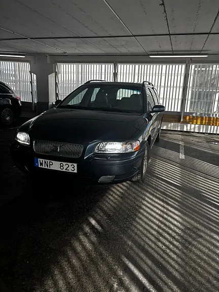 Volvo V70 2005 photo 2