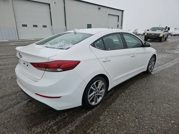 Hyundai Elantra 2018 photo 5