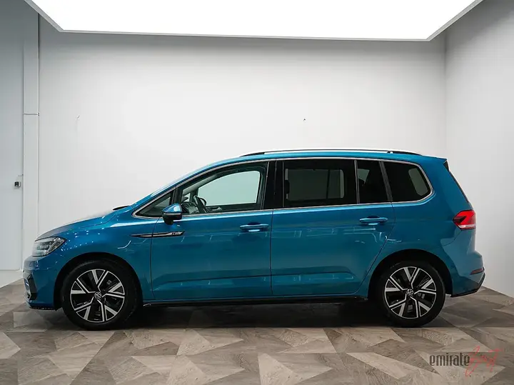 Volkswagen Touran 2022 photo 3