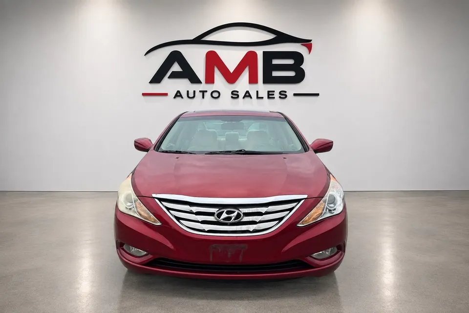 Hyundai Sonata 2012 photo 2