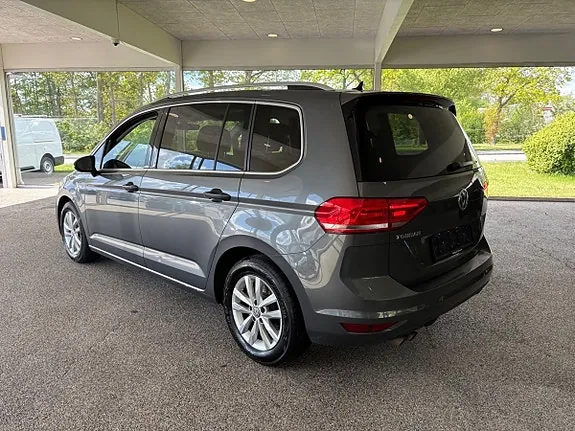 Volkswagen Touran 2017 photo 3