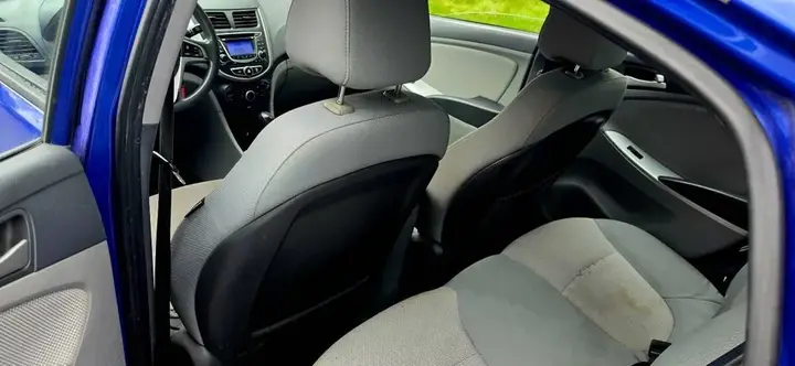 Hyundai Accent 2013 photo 5