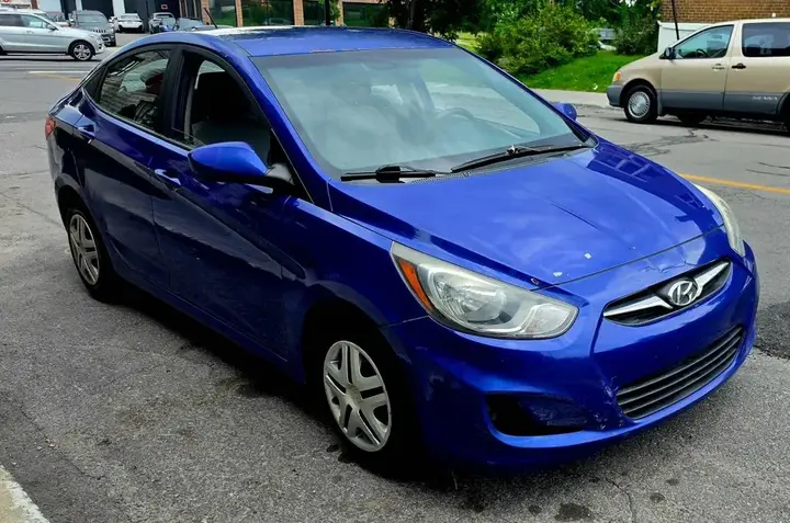 Hyundai Accent 2013 photo 2