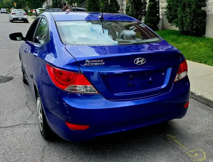 Hyundai Accent 2013 photo 4