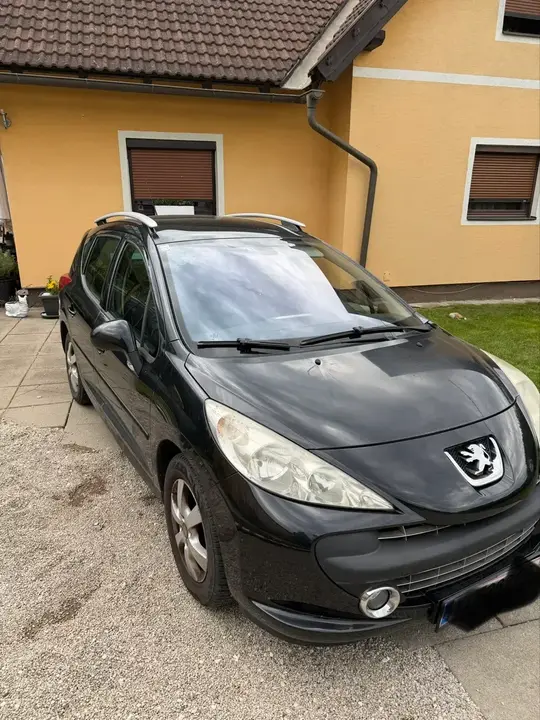 Peugeot 207 2007 photo 3