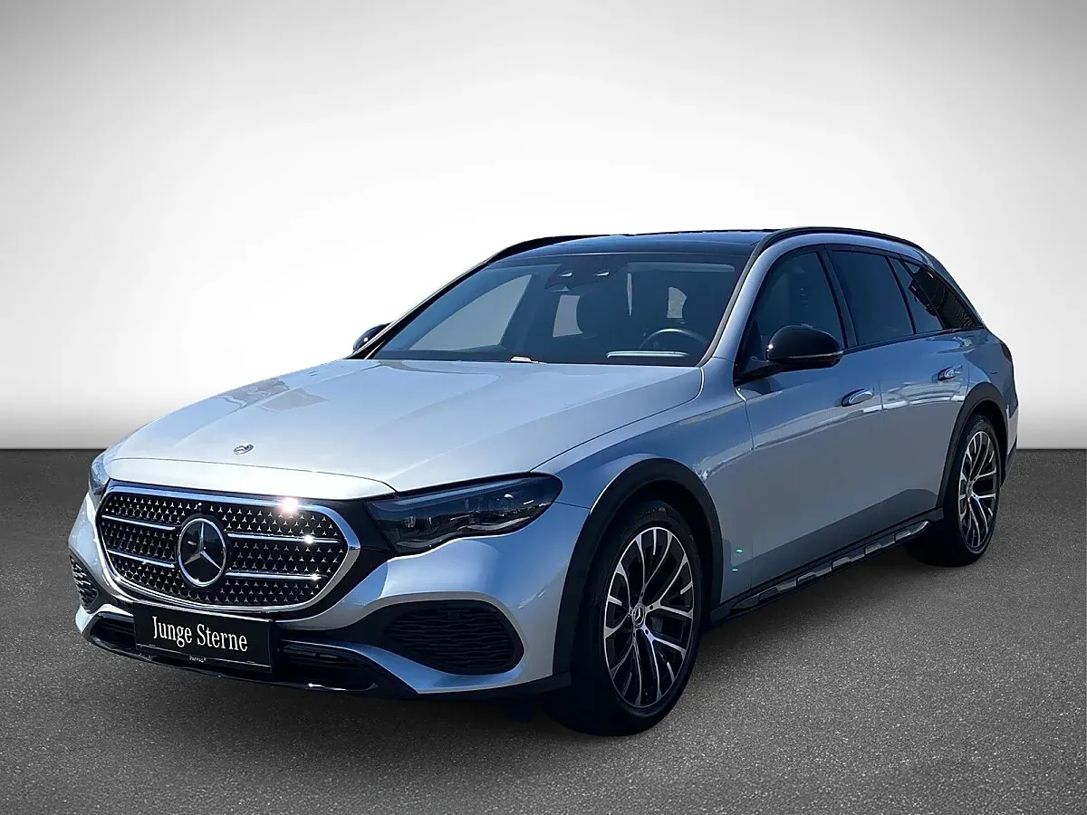 Mercedes-Benz E-Class 2025 photo 2