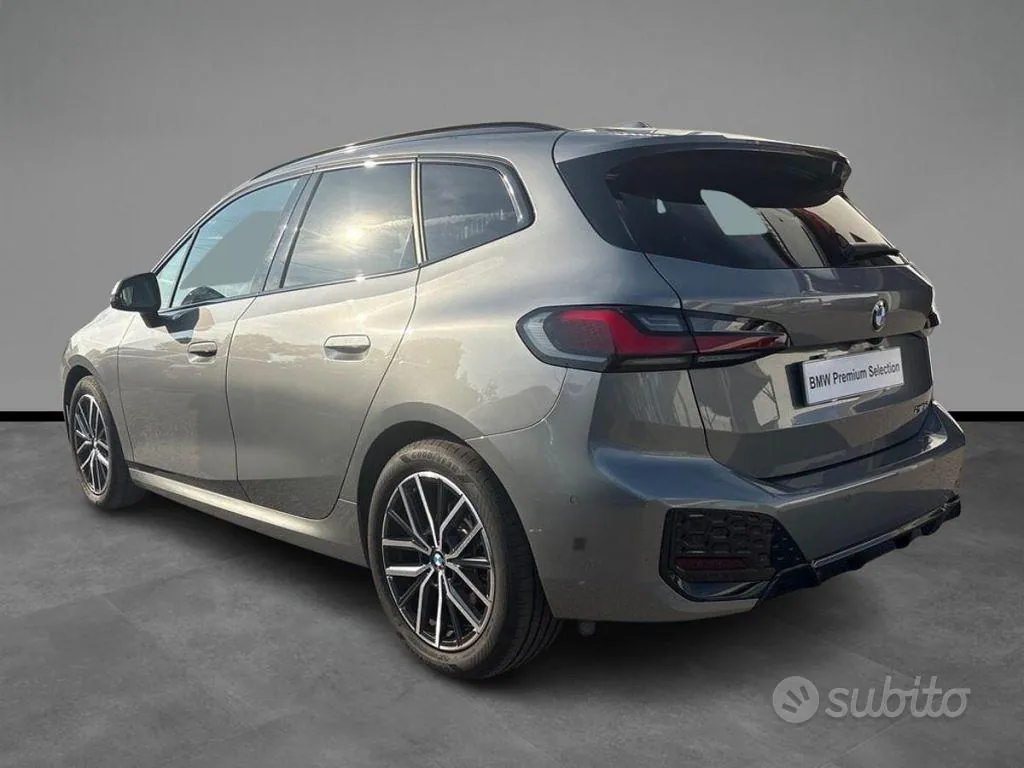 BMW 218D Active Tourer 2026 photo 4