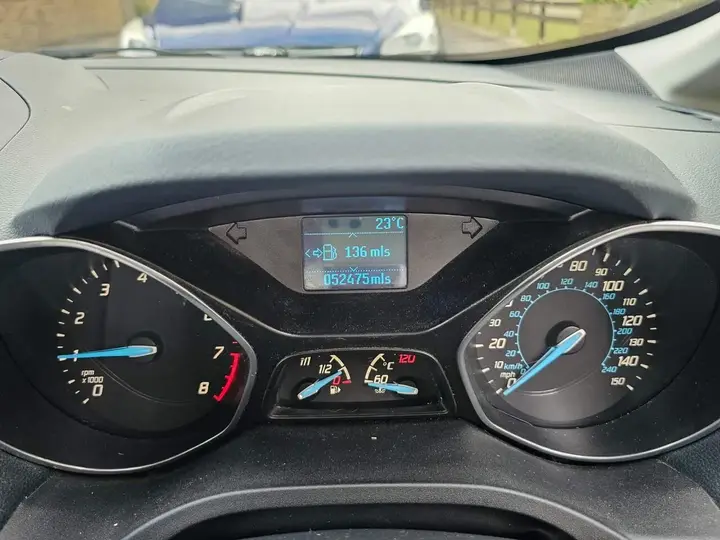 Ford Grand C-Max 2015 photo 5