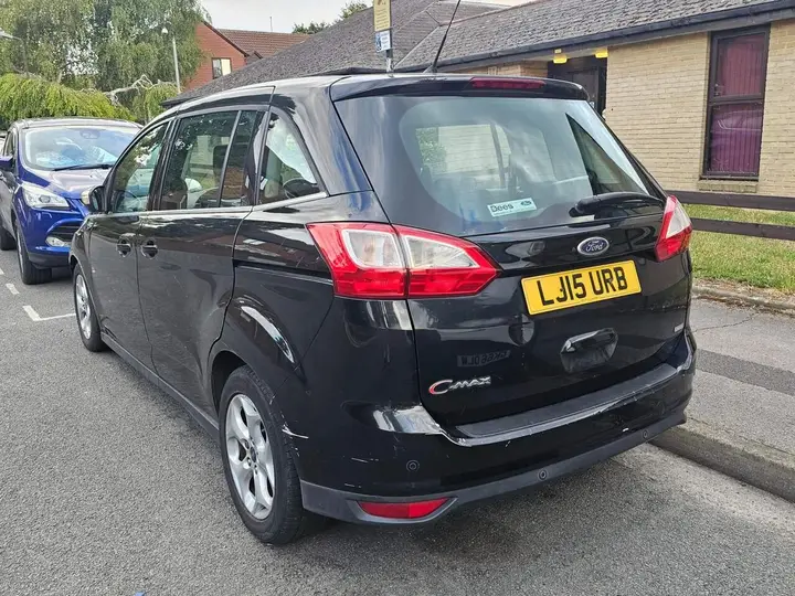 Ford Grand C-Max 2015 photo 3
