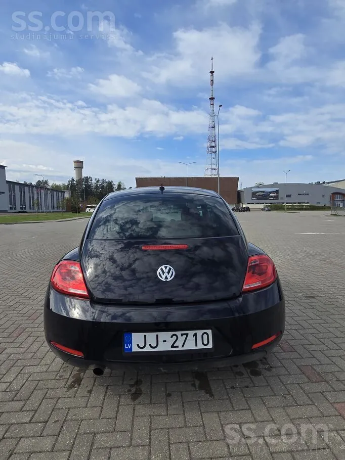 Volkswagen Beetle 2011 photo 3