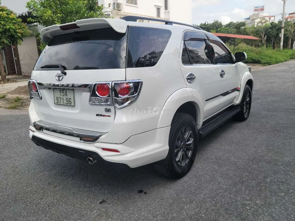 Toyota Fortuner 2016 photo 3