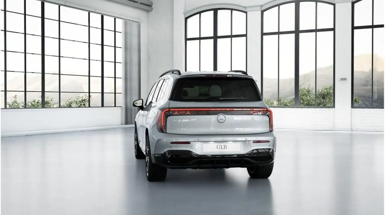 Mercedes-Benz Glb photo 4