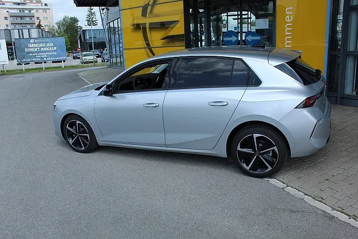 Opel Astra 2025 photo 3