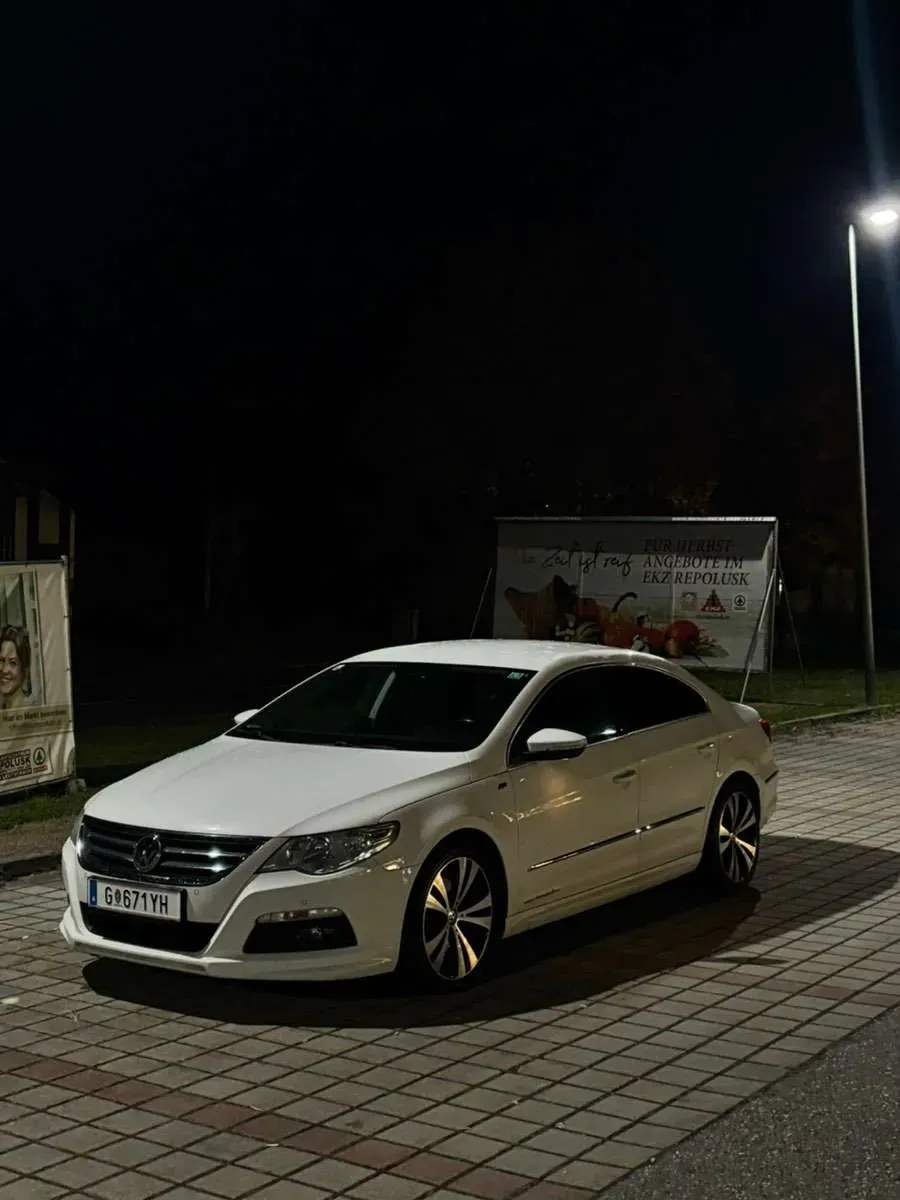Volkswagen Passat Cc 2010 photo 3