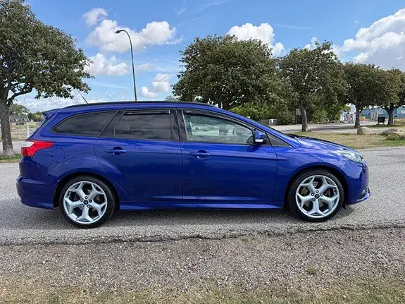 Ford Focus 2013 photo 5