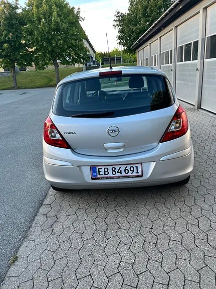 Opel Corsa 2014 photo 5