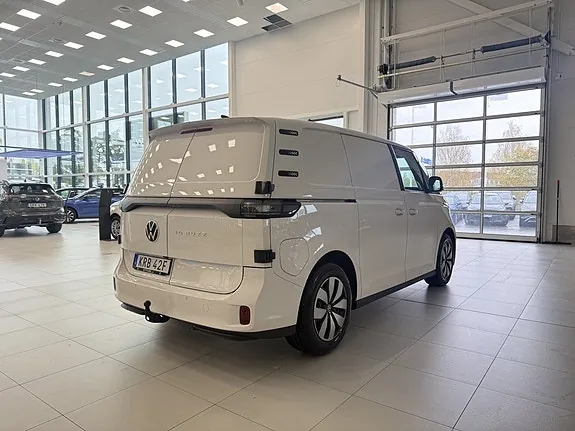 Volkswagen Id. Buzz 2027 photo 5