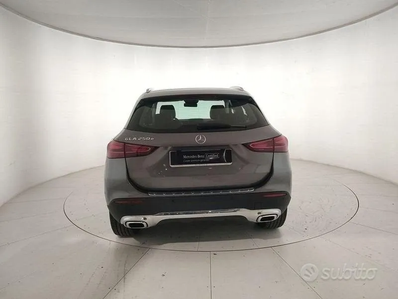 Mercedes-Benz Gla 2023 photo 3