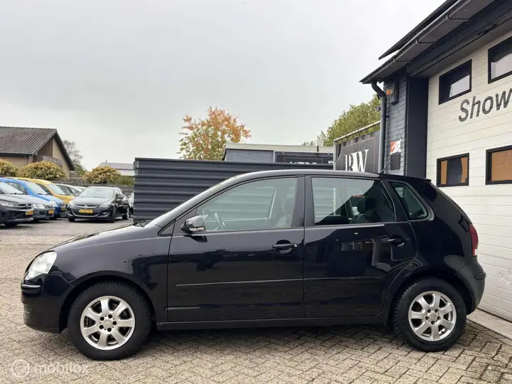 Volkswagen Polo 2007 photo 4